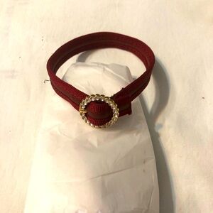 Cat collar with stones